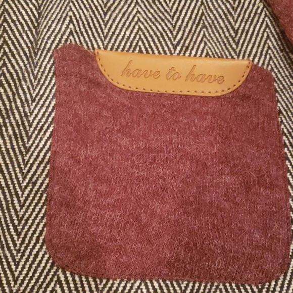 H2H have to have  brand nwt jacket - Picture 2 of 8